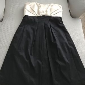 *Holiday*💛NWT WHBM Two-Toned Strapless Dress!💛